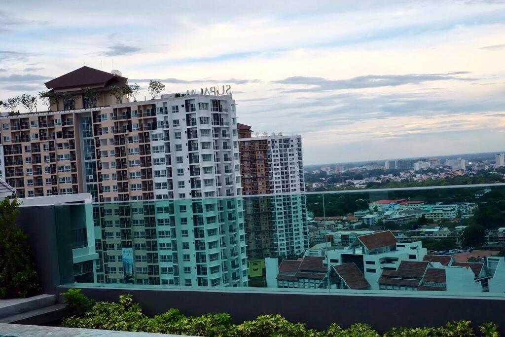 Hight Rise Lux Condo 1Bed Roof Top Pool Chiang Mai Exterior foto