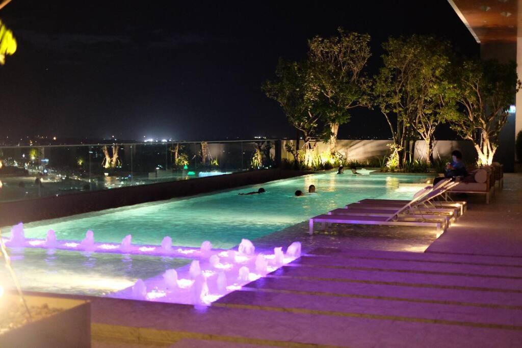 Hight Rise Lux Condo 1Bed Roof Top Pool Chiang Mai Exterior foto